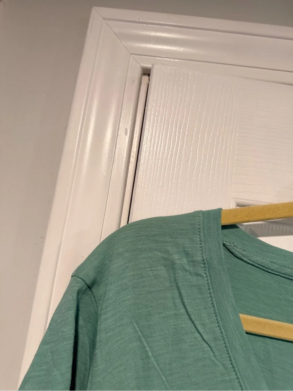 NWOT Madewell Size L Sage Green V Neck Short Sleeve Lightweight Slub Cotton Top - Picture 3 of 10